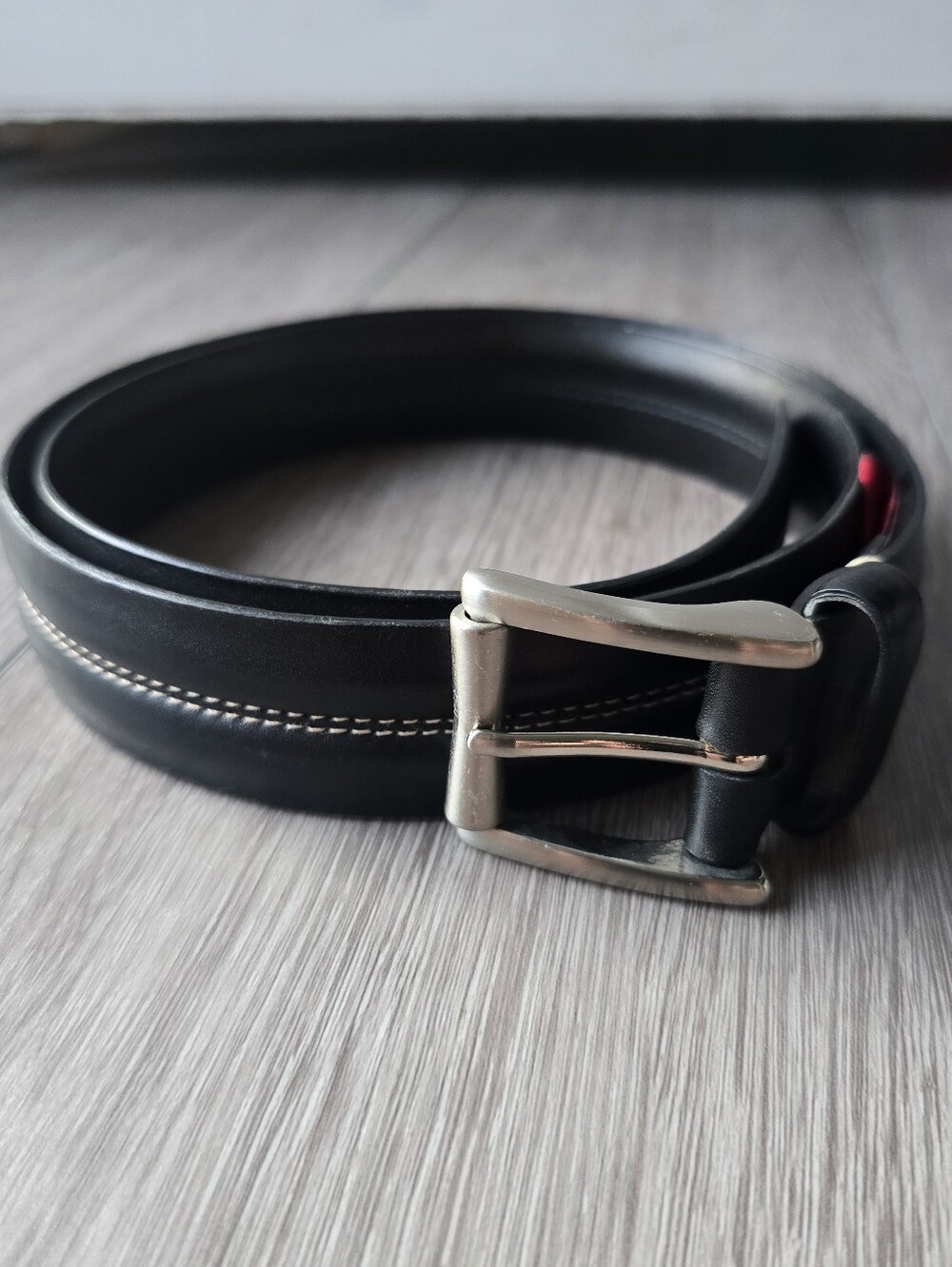 Cole Haan Black Leather Belt Size 36 Solid Brass Buckle Crafted in England Dress